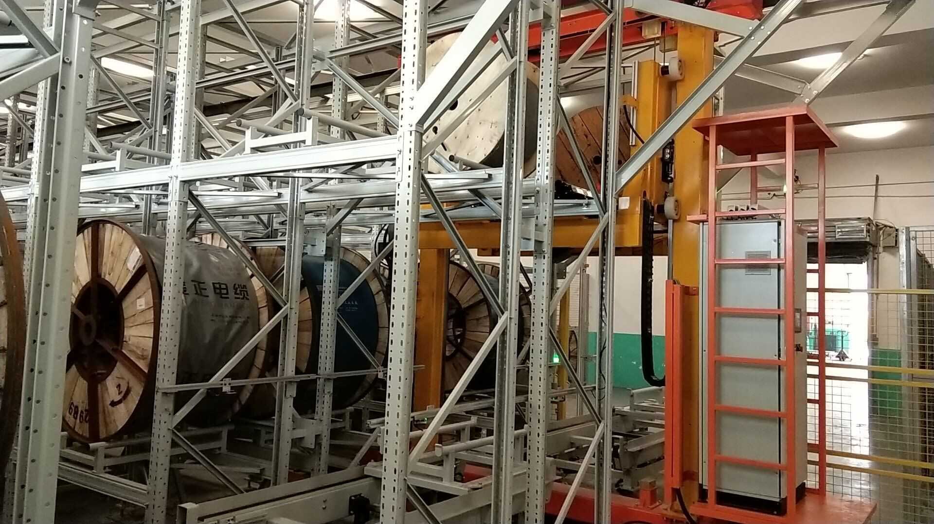 X5-YZ1T1圓柱體常規堆垛機1000kg